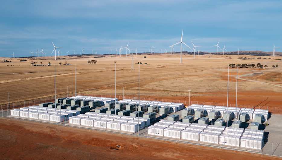 Imagini pentru tesla australia battery