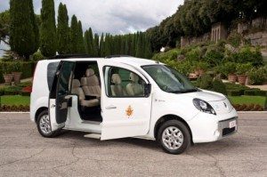 Popemobile goes electric with Renault