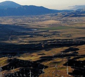 300MW solar-wind hybrid plant planned in California