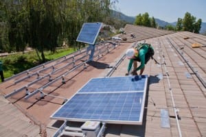 5 reasons solar installers are vertically integrating…for now