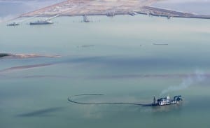 Mounting evidence shows dredge spoil threat to Great Barrier Reef