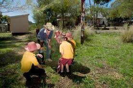 Historic goldfields school strikes solar gold with community-funded system