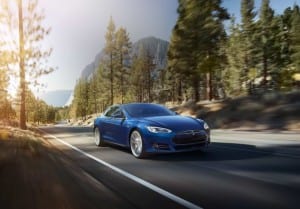 Tesla launches all-wheel drive Model S 70D, & 3 new colours