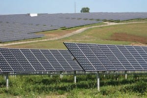 UK jumps Germany, India to become world #3 in utility-scale solar