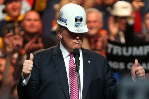 Trump vows to revive coal industry as China dumps 100GW of coal plants