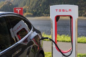 If Tesla takes EV charging off-grid, we need to rethink energy