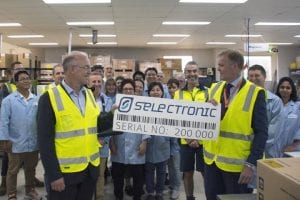 Selectronic celebrates 200,000th Serial numbered solar inverter with the Hon Tony Smith MP