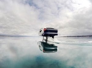 Electric water taxi trialled in Switzerland