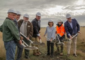 Construction begins on Mortlake South wind farm, transmission lines to be buried
