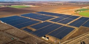 Fund says Australian solar output slumps 20 pct below budget in 2021, prices cannibalised