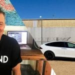 Jimmy Barnes and Simon Hackett both extol the benefits of electric cars.