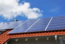 Roof with solar panels - optimised rebates