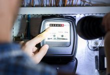 AEMC demand response decision Finger Pointing To Electric Meter Reading - optimised