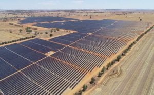 Big new solar farm in NSW begins production, on schedule for a change