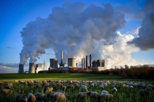 Five reasons why now is a good time for a fee on carbon emissions