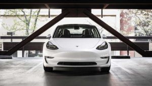 “Best car I’ve ever driven”: NSW energy minister gets a Tesla Model 3
