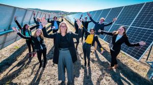 University of Queensland hits 100 per cent renewables with Warwick solar farm opening