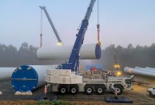 The delivery of components at the Stockyard Hill Wind Farm (Credit: Goldwind).