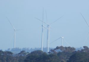 Dundonnell wind farm powers back up, still looking for cause of fallen turbine blade