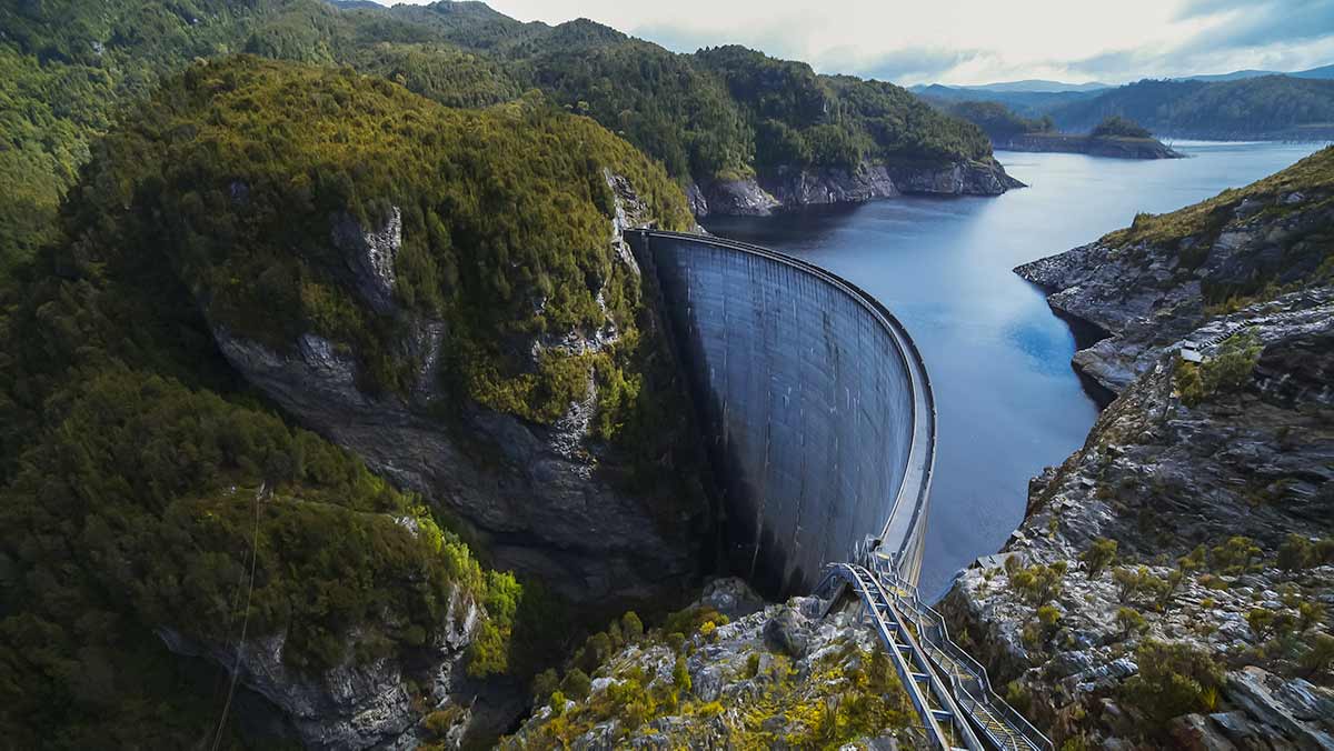 hydro tas pumped hydro battery nation wide view of strathgordon dam in tasmania - optimised 1200