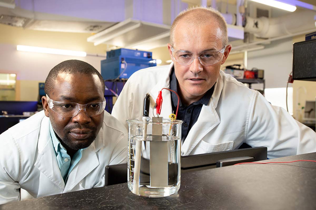 PhD researcher Olawale Oloye and Professor Anthony O’Mullane from the QUT Centre for Clean Energy Technologies and Practices.