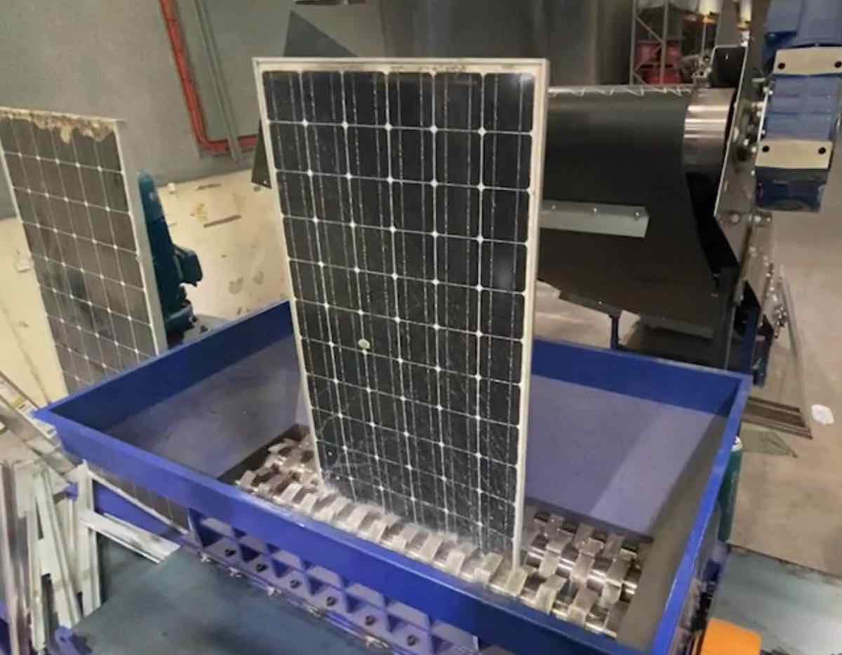 Australia's first solar panel recycling plant swings into action