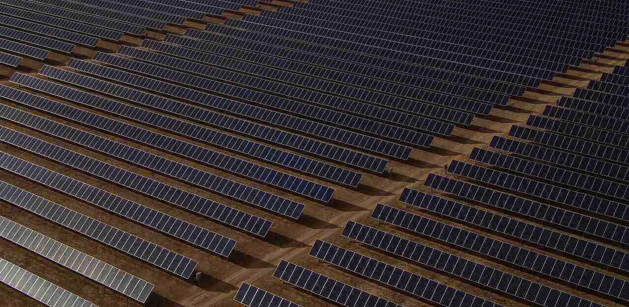 Blue Grass solar farm reaches financial close, with help from CEFC - Vimarsana News