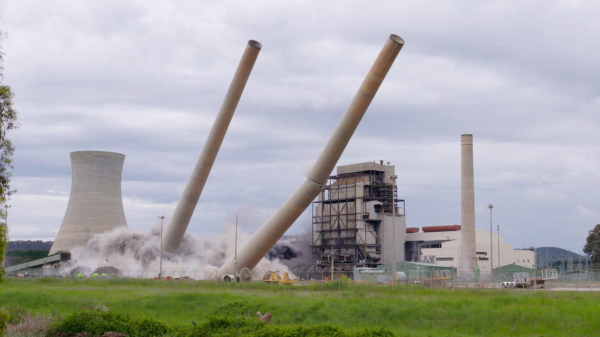 The demolition of the Wallerawang coal fired power station near Lithgow, NSW. (Credit: Greenspot/Liberty Industrial).