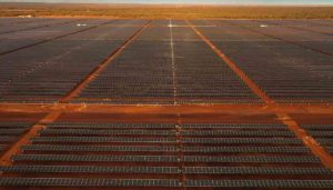 Contractors named for first big solar and battery hybrid to serve iron ore giants