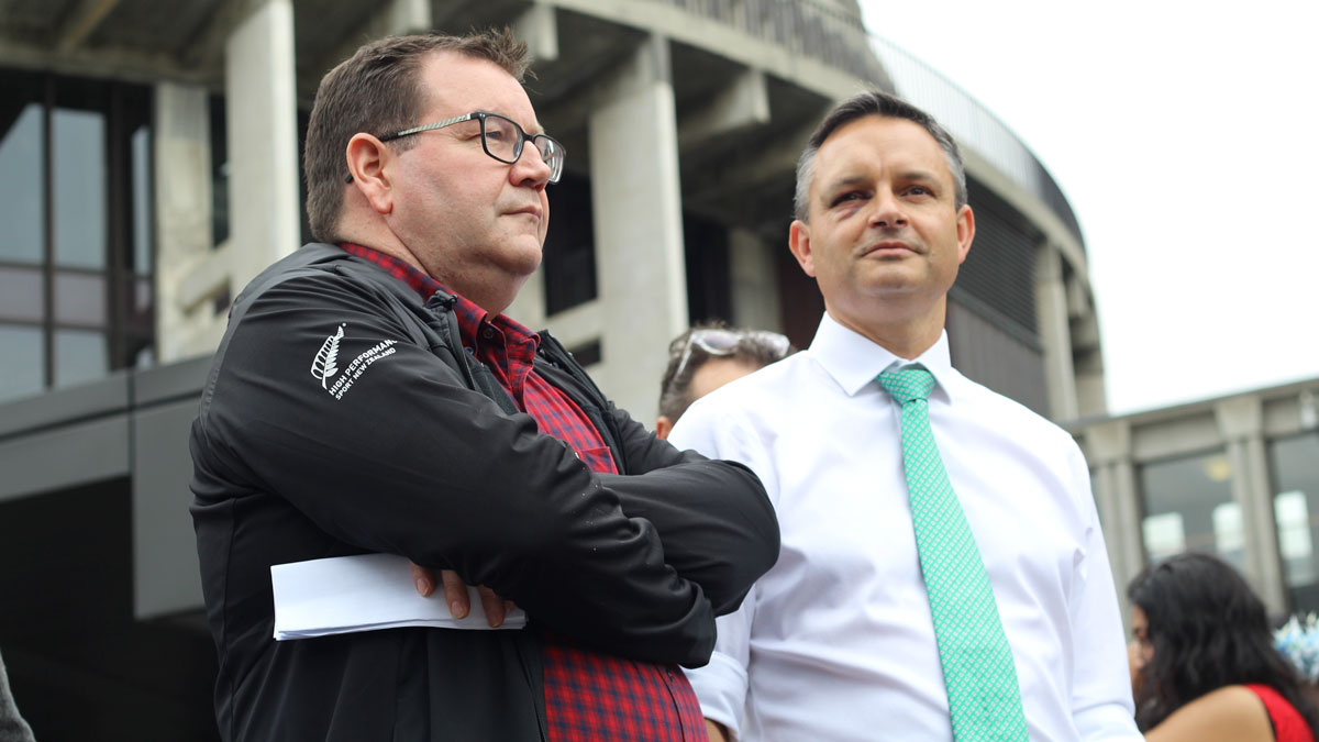 New Zealand Finance Minister Grant Robertson (left) and New Zealand Climate Change Minister James Shaw. (AAP Image/Boris Jancic)