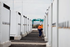 Meridian unveils plans for first big battery in New Zealand, next to oil refinery