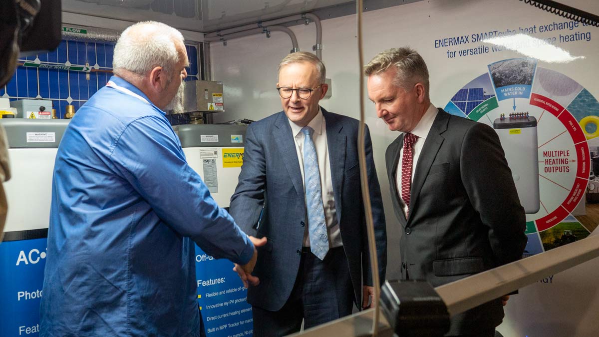 Labor leader Anthony Albanese and Labor's climate and energy spokesperson Chris Bowen at the Smart Energy Expo in Sydney. (Photo credit: Michael Mazengarb).