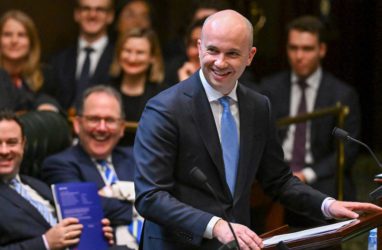 NSW Treasurer Matt Kean hands down the 2022-2023 NSW State Budget in the Legislative Assembly at NSW Parliament House in Sydney (AAP Image/Dean Lewins)