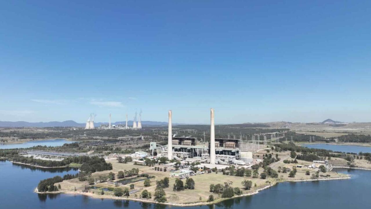 Australia s biggest coal generator fined for failing to deliver