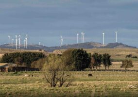 Disappointment as tender for access rights to NSW renewable energy zones delayed