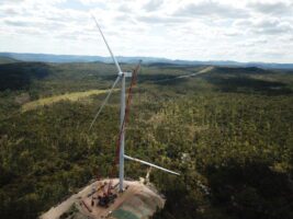 Massive cranes on “tippy-toes:” Tricky sites might herald peak hub height for wind farms