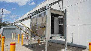 First “stand-alone” renewable hydrogen system plugs in at manufacturing facility