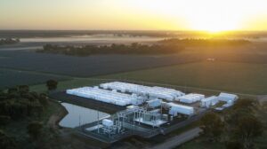 ARENA hails grid-forming inverters as another big battery takes shape