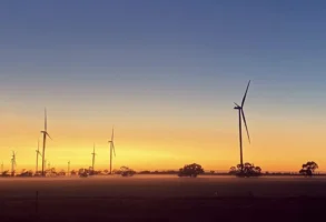 Three steps forward, two steps back as Australia inches towards renewables targets