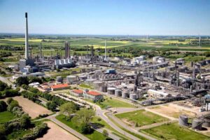 Investors scrap pioneering green hydrogen plant in Germany because of costs