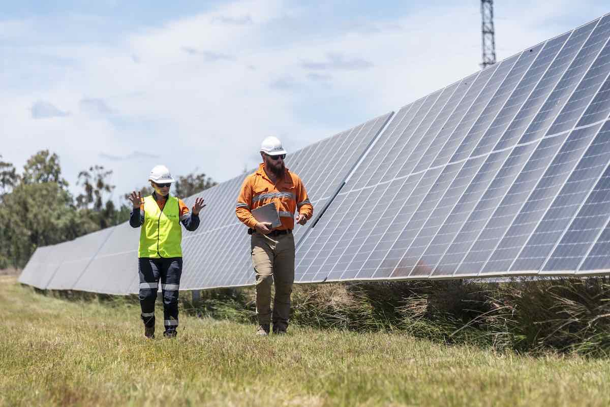 blue grass solar farm queensland x-elio