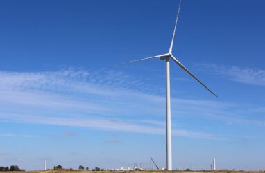 Golden plains wind farm first turbine