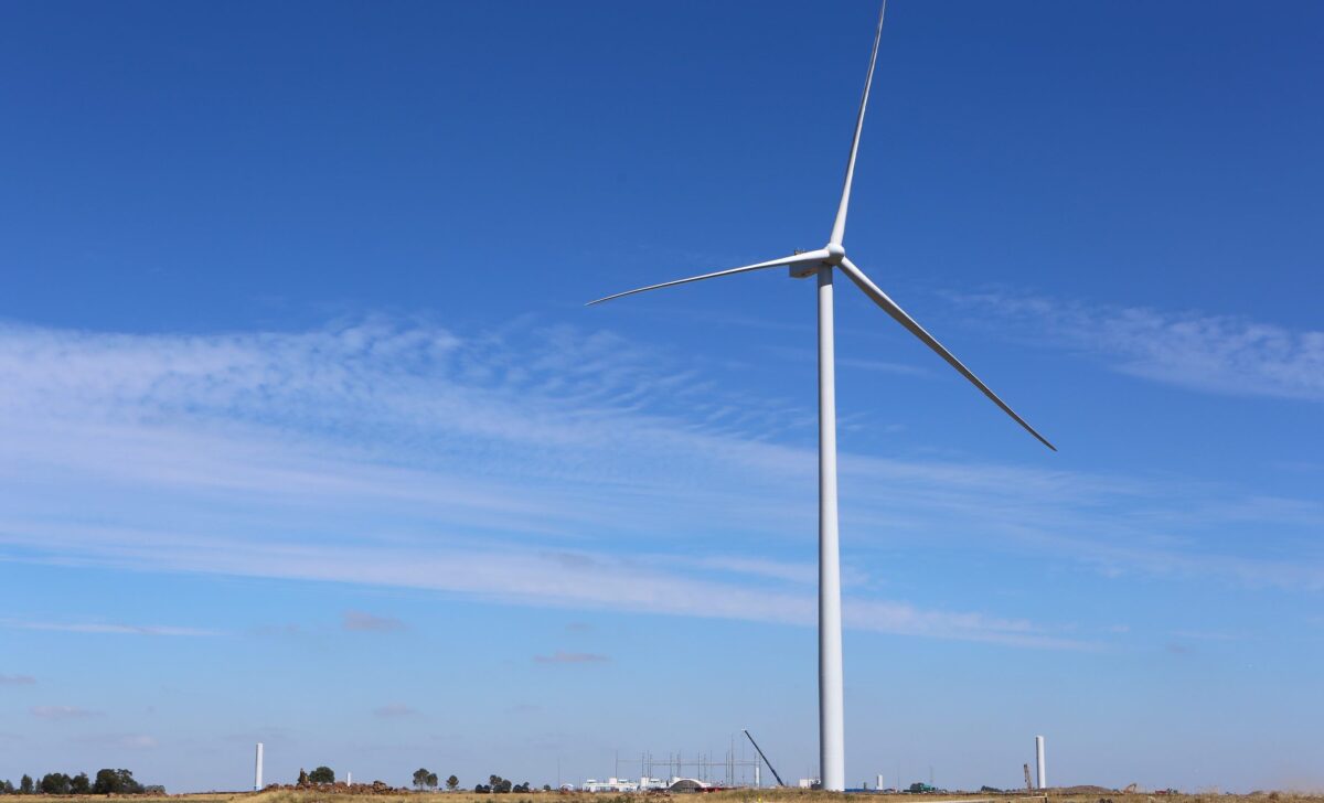 Golden plains wind farm first turbine