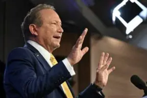 Andrew Forrest concedes he won’t meet green hydrogen targets, but still focused on “real zero”