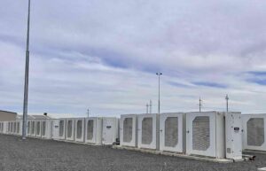 Broken Hill battery charges up to create local micro-grid, but why was it disabled in the first place?