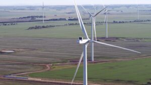 Two major wind farms power up in Victoria, adding 300MW new renewables capacity