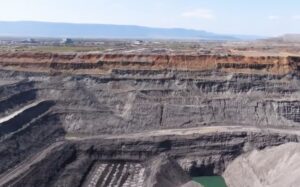 Industry pays while coal and gas “cook the books:” Modelling reveals urgent need for Safeguard reset