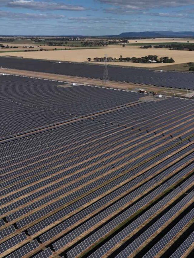 212,296 panels installed at state’s first publicly owned solar-battery project