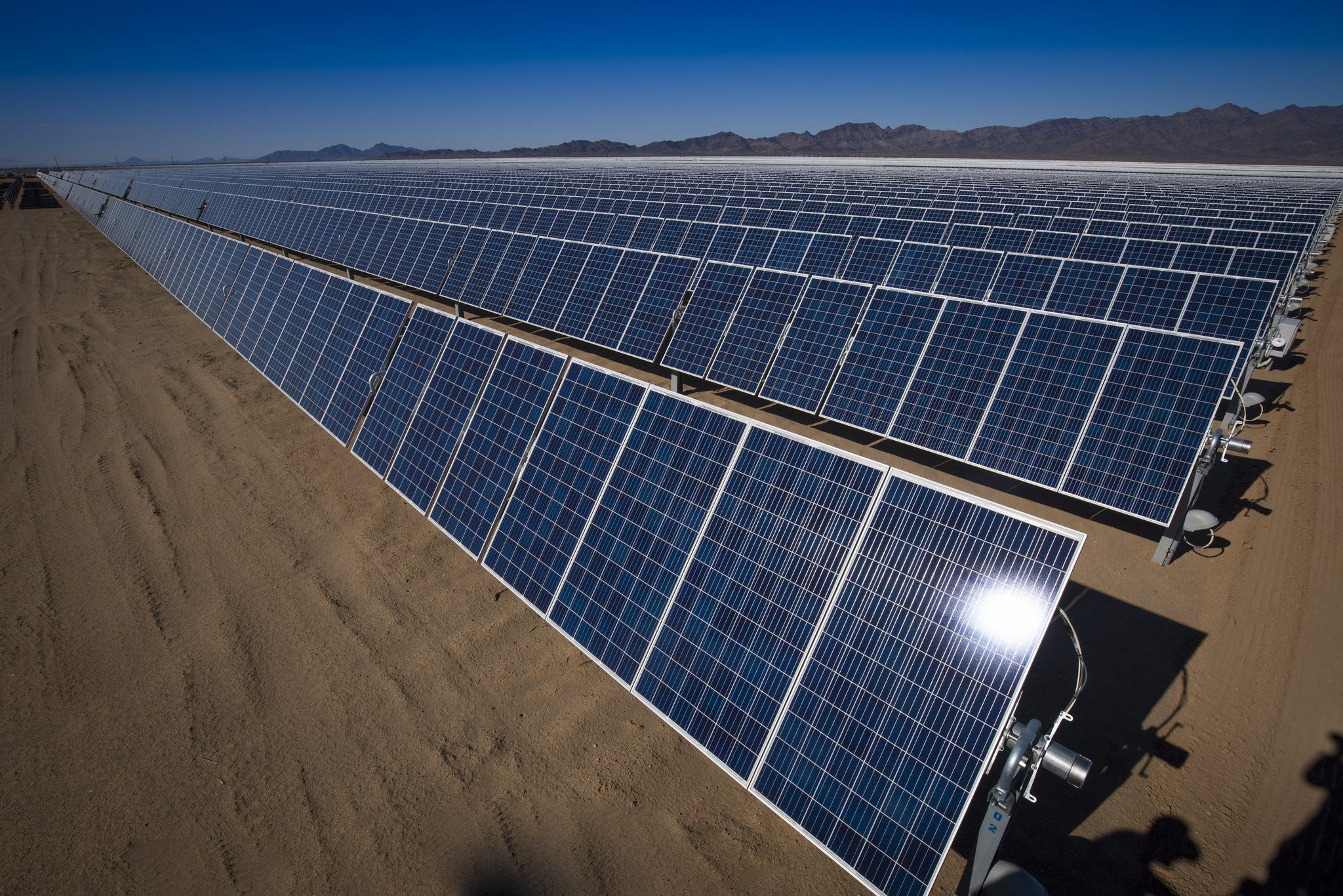 Renewable energy development in the California Desert. Image: UNSW