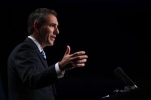 Budget buckles on fossil fuel tax reform, and puts a “band-aid” over climate and energy resilience